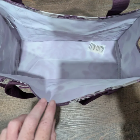 Thirty-One Plum Blossom Floral Caddy - Picture 6 of 10